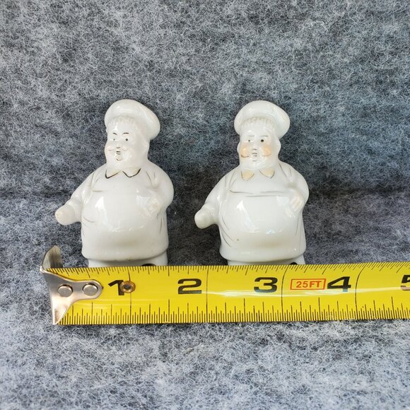 Vintage 1940s Chef Salt & Pepper Shakers Japan MCM Bakers Sunshine Cracker Co. - Picture 5 of 9